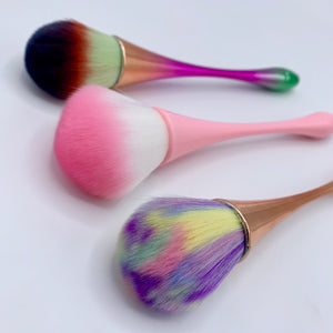 LUX NAIL DUST BRUSH